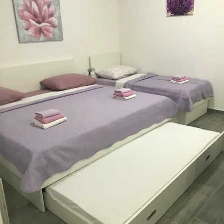 Apartman Veronika Starigrad Paklenica Exterior photo